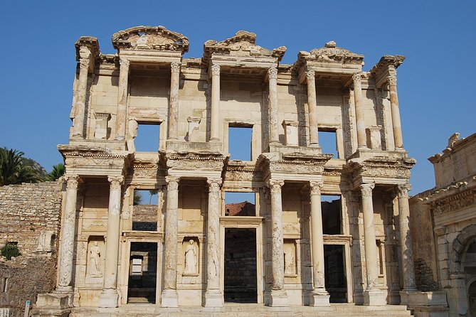 2 Days Pamukkale - Ephesus Tour - Day 1 Stops: Temple of Artemis, Ephesus Ancient City, and Meryemana