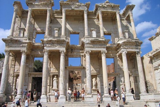 All Inclusive Private Tour to Ephesus, Artemission and Traditional Lunch - The Return Drive: Views at Gazibegendi and Setur Marina Carsi