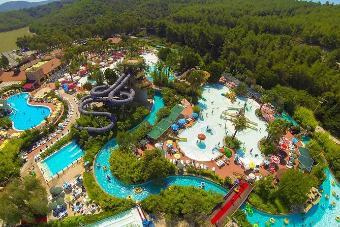 Aqua Fantasy Waterpark Skip-the-Line Tickets - What the reviews emphasize: clean, friendly, and enough space