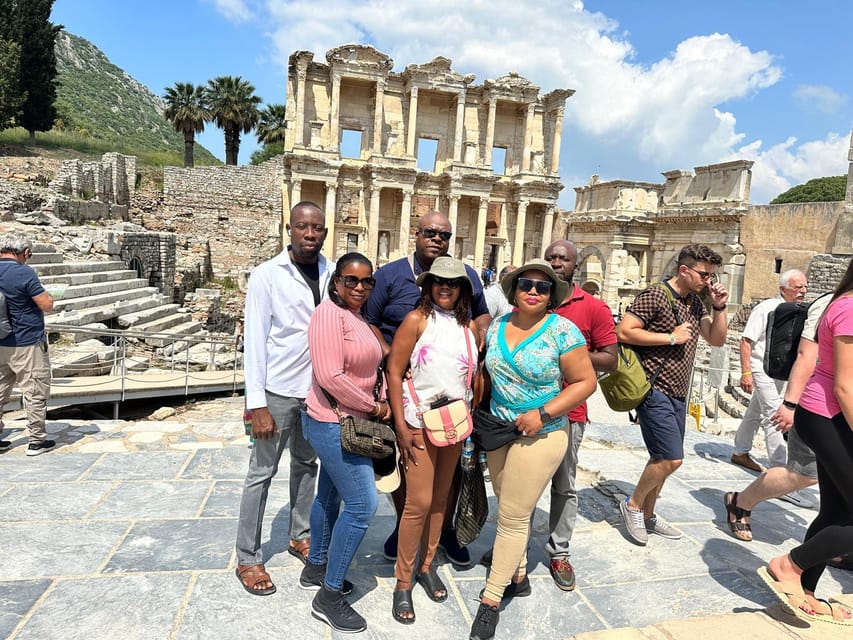 Daily Ephesus&Pamukkale Tour from Istanbul by Return Flight - Pamukkale White Terraces: How the Thermal-Water Walk Hits