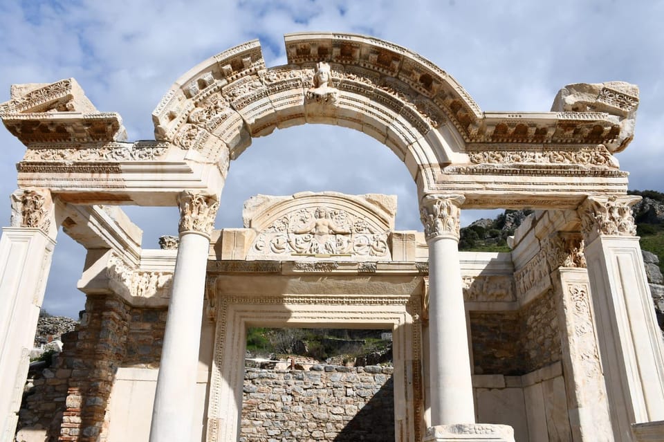 Daily Ephesus&Pamukkale Tour from Istanbul by Return Flight - Flight Plan and Private Transfers: Getting There Without the Stress
