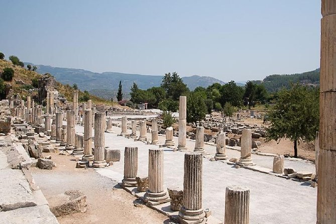 Ephesus Half Day Tour From Kusadasi Hotels / Selcuk Hotels - Entering The Ancient City of Ephesus: Your 2.5-Hour Hit of the Roman Powerhouse