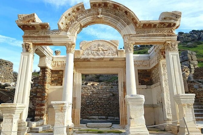FOR CRUISERS: Highlights of Ephesus Private Tour (GUARANTEED ON-TIME RETURN) - Stop 1: The Ancient City of Ephesus and its star sights