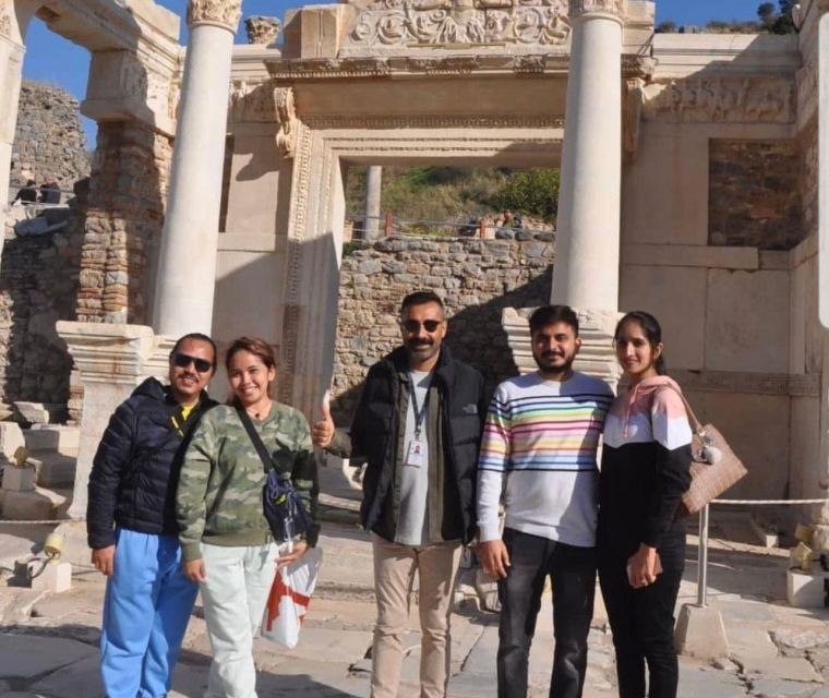 FOR CRUISERS: Highlights of Ephesus Tour (Skip-the-line) - Meeting at Kusadasi Port: name on the sign, then air-conditioned comfort