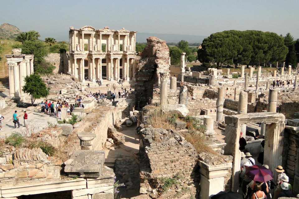 From Kusadasi Port: Best of Ephesus Tour (Skip-the-line) - Meeting your guide at Kusadasi Cruise Pier