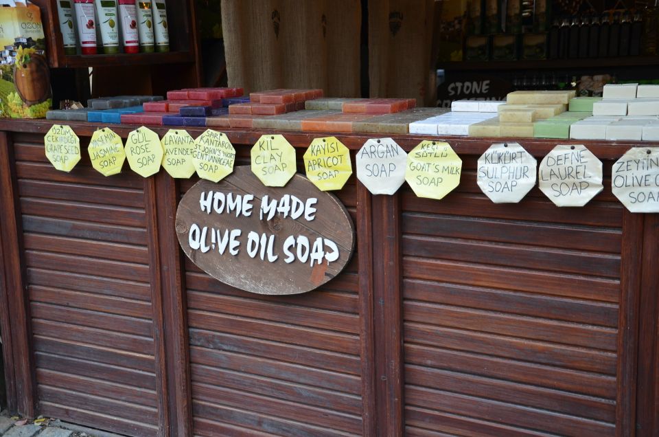 From Kusadasi: Sirince Village and Ephesus Tour - Ephesus in 105 minutes: seeing the essentials with a guide