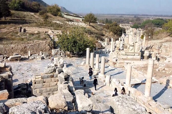 Full Day Ephesus Tour for Cruise Passengers - Ephesus Museum: artifacts that turn the stones into stories