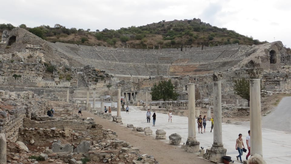 Guided Icmeler Ephesus Tour w/ Breakfast & Lunch - Extra Stops You Might Encounter: Pottery and Turkish Delight