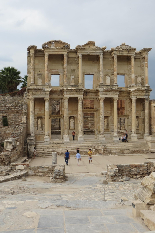 Guided Icmeler Ephesus Tour w/ Breakfast & Lunch - Breakfast Before the Ruins: Why a Packed Start Helps