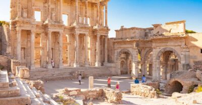 Izmir: Ephesus Private Tour for Cruise Guests - Entering Ephesus Ancient City: What You Can Really Do in 105 Minutes