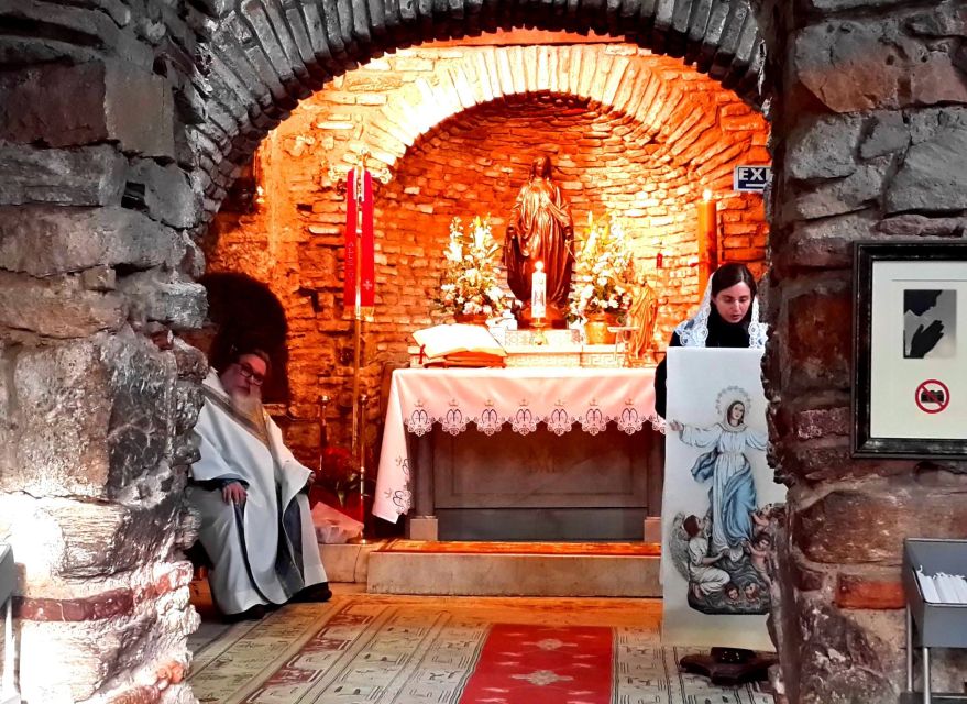 Kusadasi Cruise Port: Best of Ephesus Tour | Skip-The-Line - House of the Virgin Mary: A Spiritual Start Before the Ruins