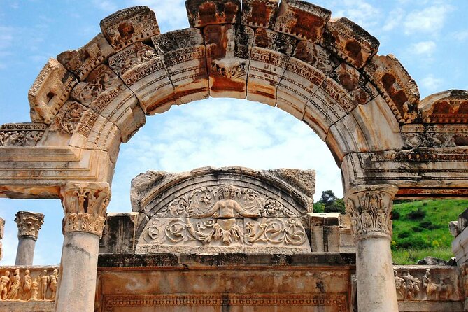 Kusadasi Ephesus Full Day Tour With Lunch & Professional Guide - Pickup in Kusadasi: air-conditioning and a clear meeting rule
