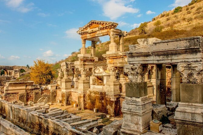Kusadasi Ephesus Full Day Tour With Lunch & Professional Guide - The small “extras” that can make the day better