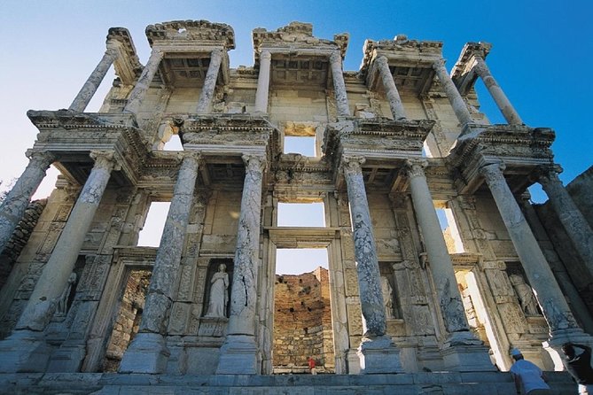 Kusadasi Shore Excursion: Ephesus Sightseeing Tour with Lunch - Lunch in Turkey, Plus the Carpet Weaving Detour Reality