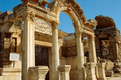 Kusadasi Shore Excursion: Private Full-Day Tour to Ephesus, Didyma and Miletus - Miletus first: harbors, silt, and that huge Theater of Miletus