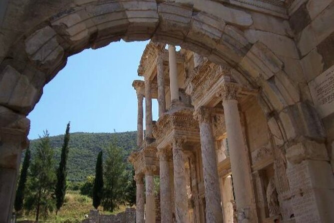 ONLY FOR CRUISE GUESTS / Top Seller Ephesus Tour - The Core Stop: Ancient City of Ephesus (and Why Two Hours Works)