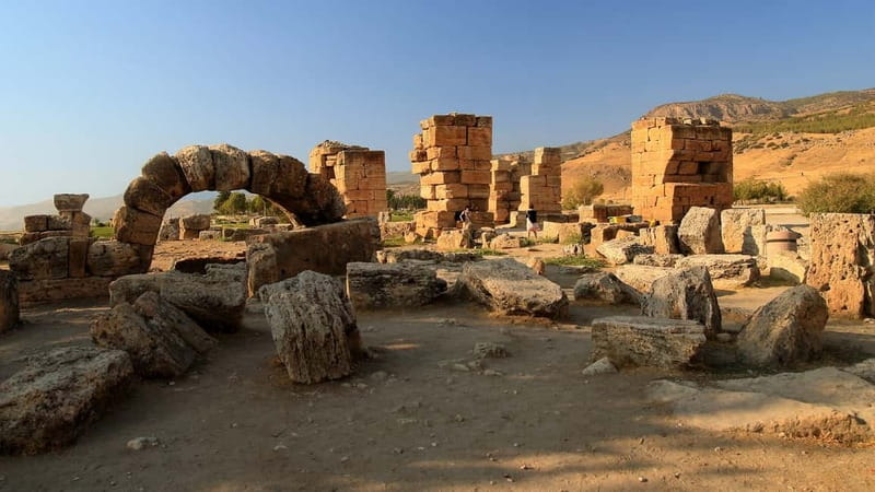 Pamukkale and Hierapolis: Full-Day Private or Group Tour - Guide quality, skip-the-line time, and what your $102 covers