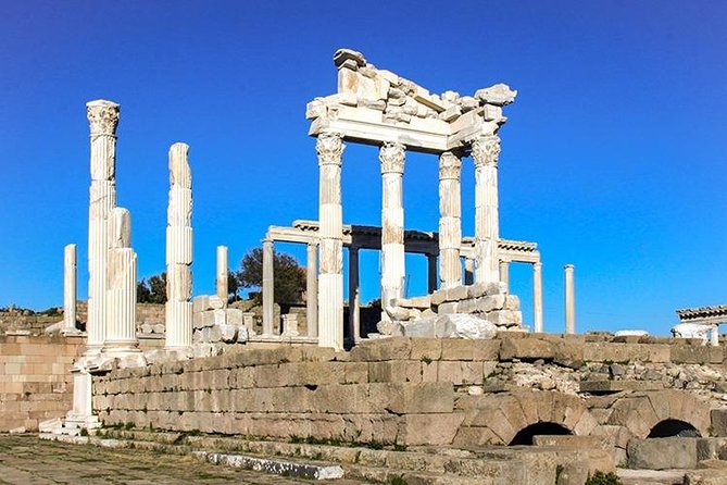 Pergamon&Asklepion Day Tour from Kusadasi / Izmir - How This 12-Hour Private Day Works (Pickup, Pace, and Comfort)