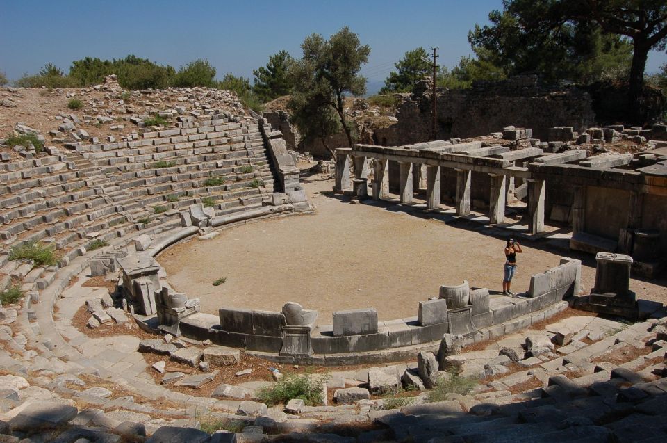 Priene, Miletos and Didyma Tour with Lunch - Getting there smoothly: pickup, van time, and pacing