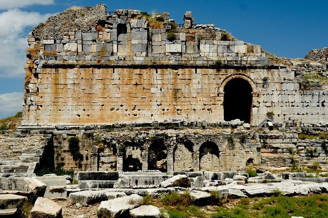 Priene Miletos Didyma (PMD) Tour From Kusadasi Port / Hotels - Miletos Antik Kenti: Theater Seats and the Bath of Faustina