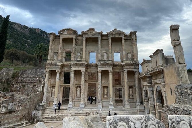 Private Ephesus and Artemis Temple Half Day Tour / On Time Return - Return to Kuşadası: easy ending, no stress