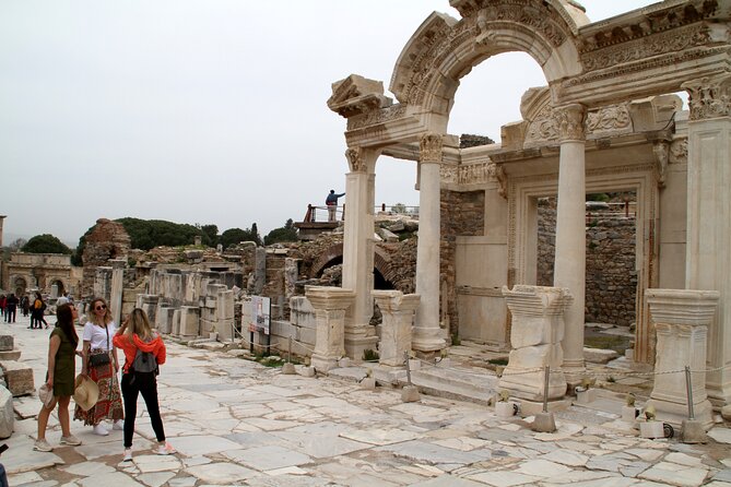 PRIVATE Ephesus and House of Virgin Mary Tour (Skip-The-Line) - Skip-the-line reality: what it does and what it doesn’t