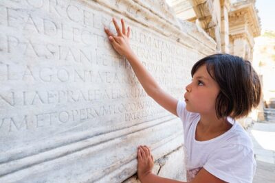 Private Ephesus Tour from Kusadasi Port with Lunch - Ephesus highlights you’ll actually recognize: Celsus, Theatre, Hadrian