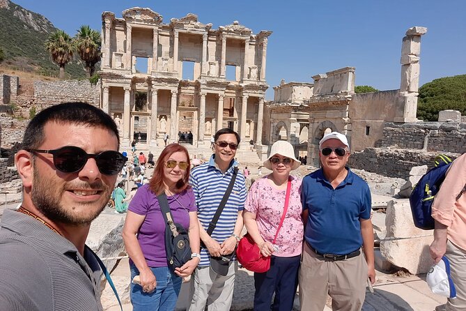PRIVATE or SHARED: Ephesus & Mary's House Tour ENTRY FEES & LUNCH - Key tour highlights that matter in real life