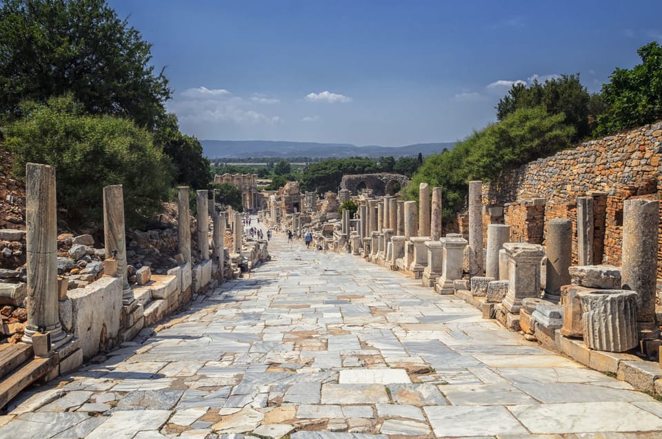 Selcuk: Full-Day Ephesus and House of Virgin Mary Tour - Key highlights at a glance