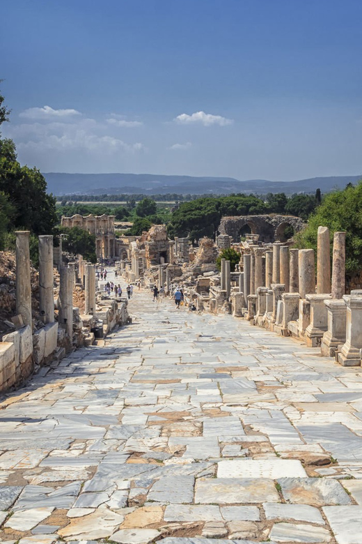 Selcuk: Full-Day Ephesus and House of Virgin Mary Tour - Guide quality and the shopping-pitch reality check