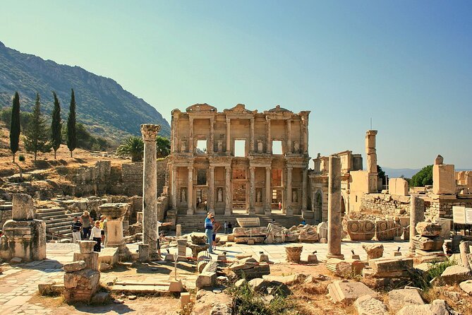 Shore Excursion 1 or 2 Day Private Tour from Kusadasi Port for Ephesus-Pergamon - Meryemana: the House of the Virgin Mary stop