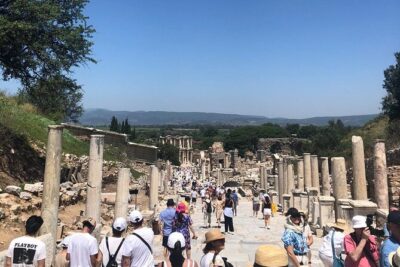 Skip The Line - Ephesus and Virgin Mary Tour - The pacing: 4–5 hours, but you’ll still walk