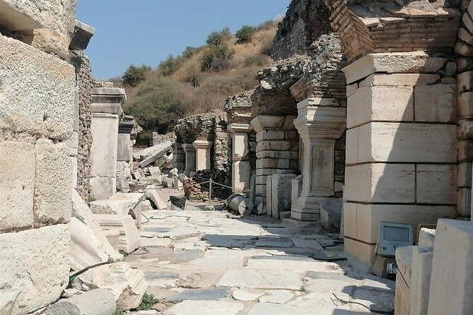 Small Group(MAX 12)EPHESUS&HOUSE OF VIRGIN MARRY TOUR FORCRUISERS - Ephesus, Artemis, and Meryemana: why this half-day pairing works